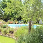 Au Do'mayne Des Bouilles - & Piscine 4*