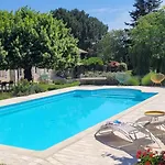 Au Do'mayne Des Bouilles - & Piscine Bed & Breakfast Lussac (Gironde)