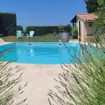 Au Do'mayne Des Bouilles - & Piscine 4*
