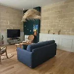 Au Do'mayne Des Bouilles - & Piscine Bed & Breakfast 4*