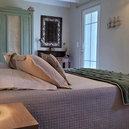 Bed and breakfast Au Do'mayne Des Bouilles - & Piscine